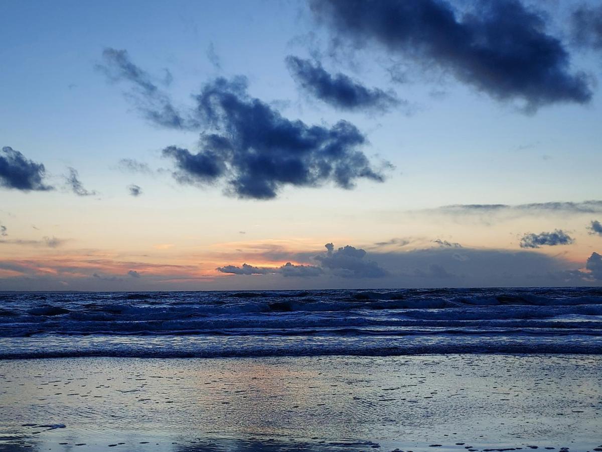Chez Marie Et Philippe - 1Km De La Plage Les Moitiers-d'Allonne エクステリア 写真