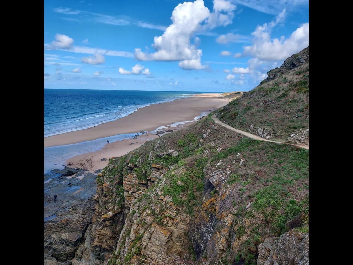 Chez Marie Et Philippe - 1Km De La Plage Les Moitiers-d'Allonne エクステリア 写真